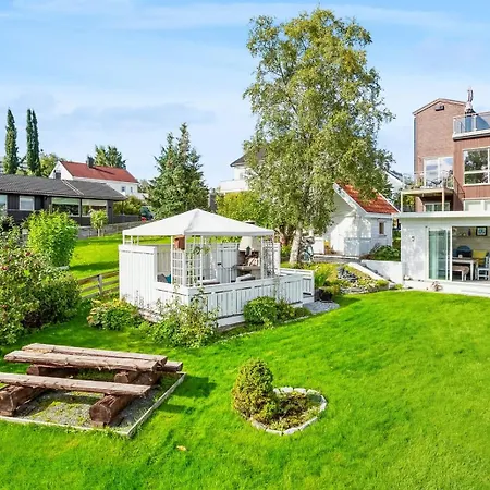 Sentral Enebolig Til Utleie Under Vm 2025 Hébergement de vacances Trondheim